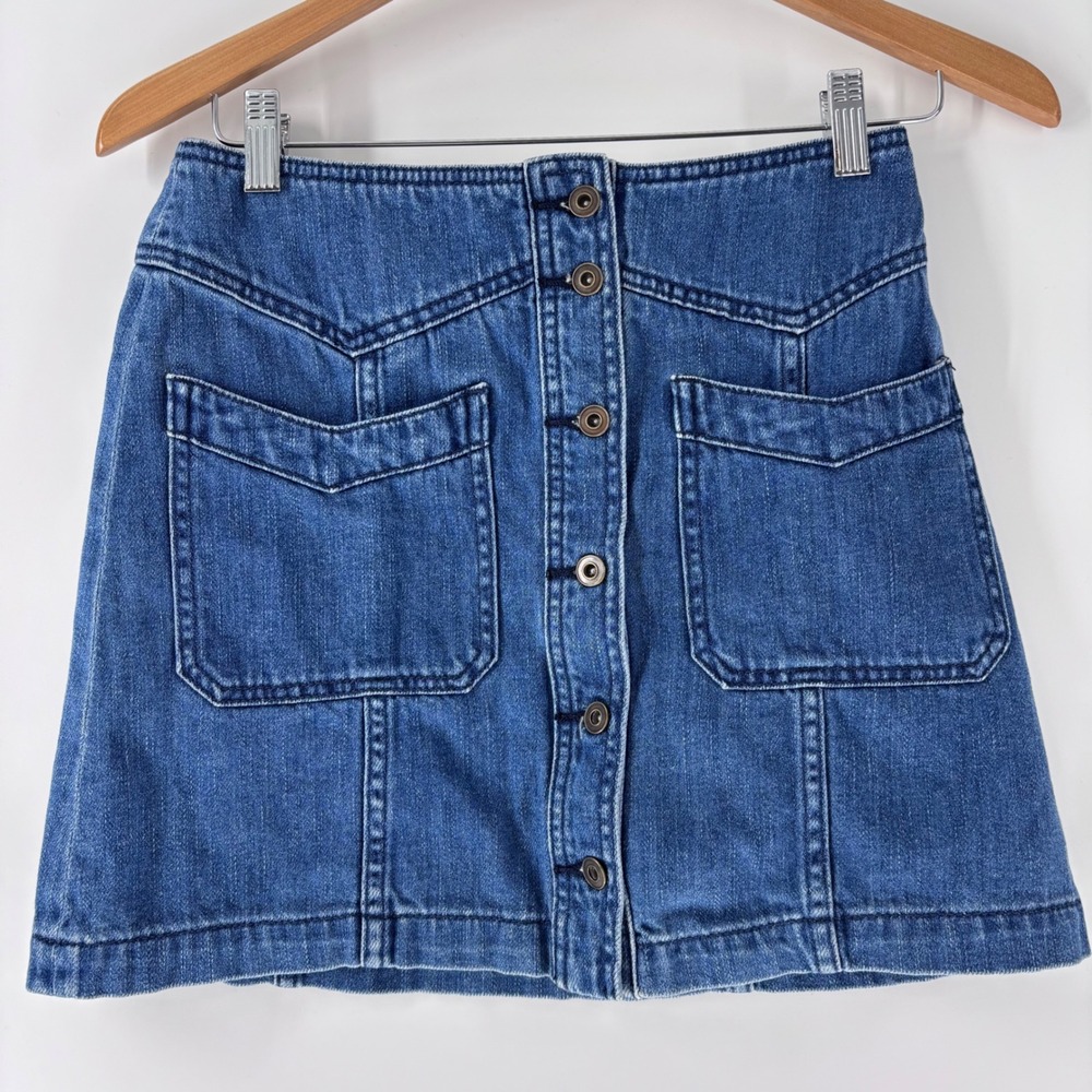 Free People Denim Mini Skirt Womens Size 0 Blue Button Front Boho Western‎ 61855